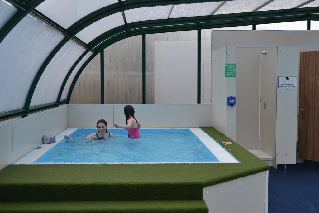 Campsie Glen Holiday Park Fintry Bagian luar foto