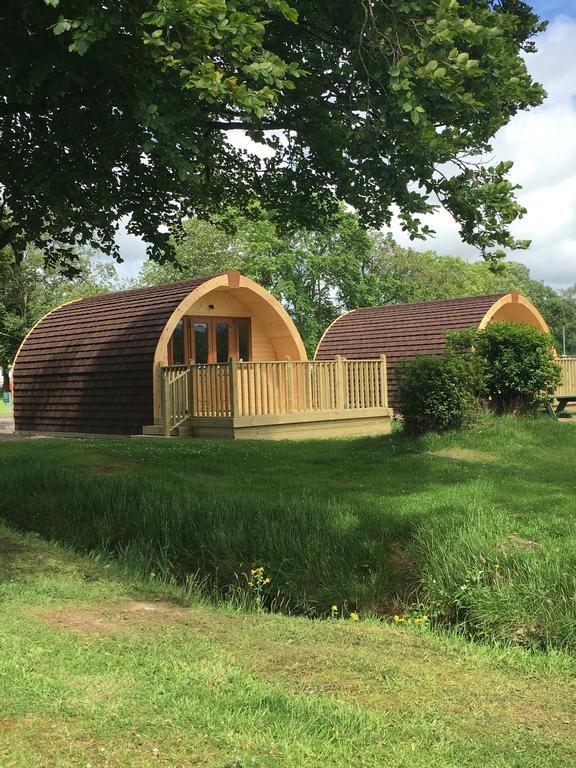 Campsie Glen Holiday Park Fintry Bagian luar foto